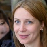 essay writer Neve Thorne